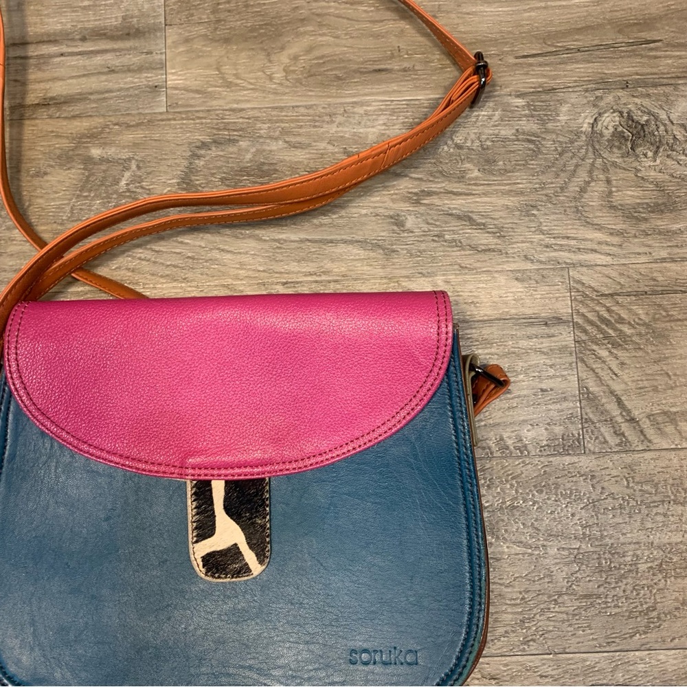 Soruka Reversible Flap Recycled Leather Crossbody Bag - Picture 7 of 11
